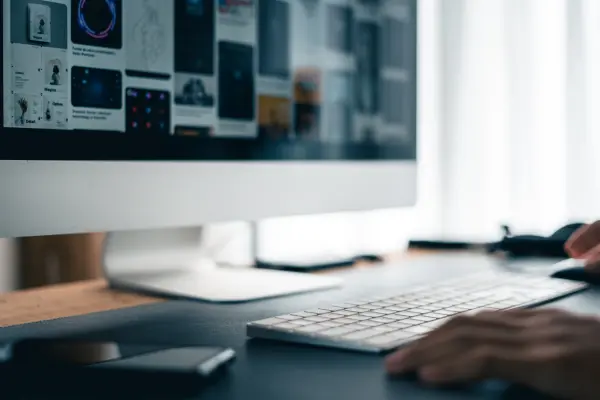 Senior Designer at Lexou